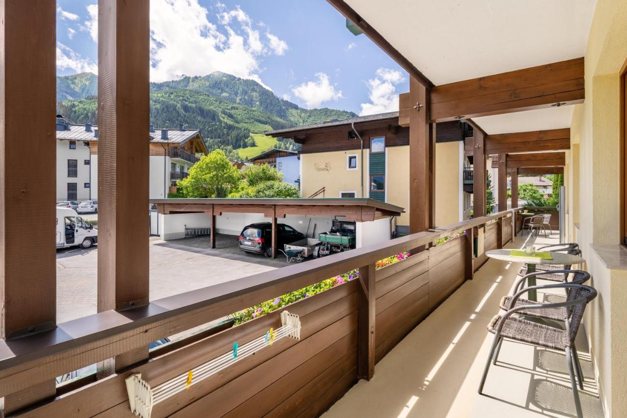 Haus Voglreiter - Inkl Sommerkarte, Zentrale Und Ruhige Lage, Garten Mit Spielplatz Kaprun Exterior photo